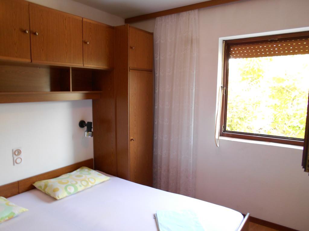 Apartments U Kapetana 푸나트 객실 사진