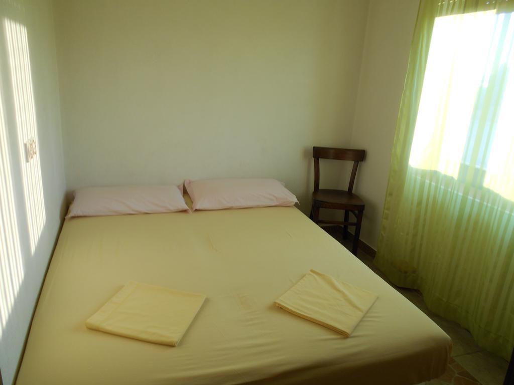 Apartments U Kapetana 푸나트 객실 사진