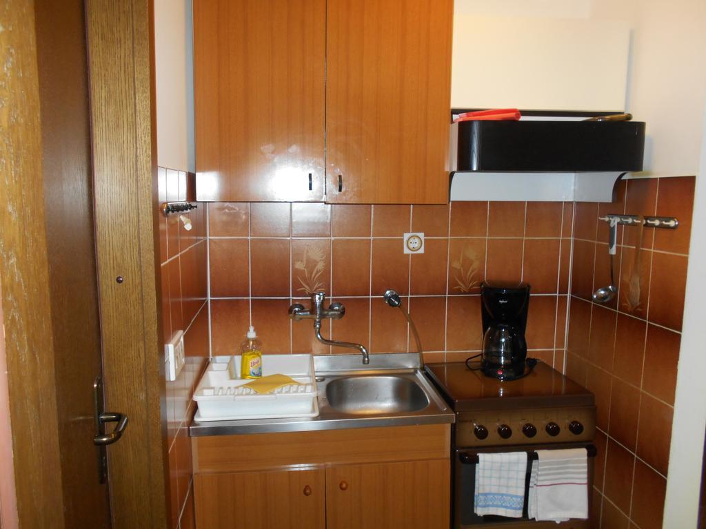 Apartments U Kapetana 푸나트 객실 사진