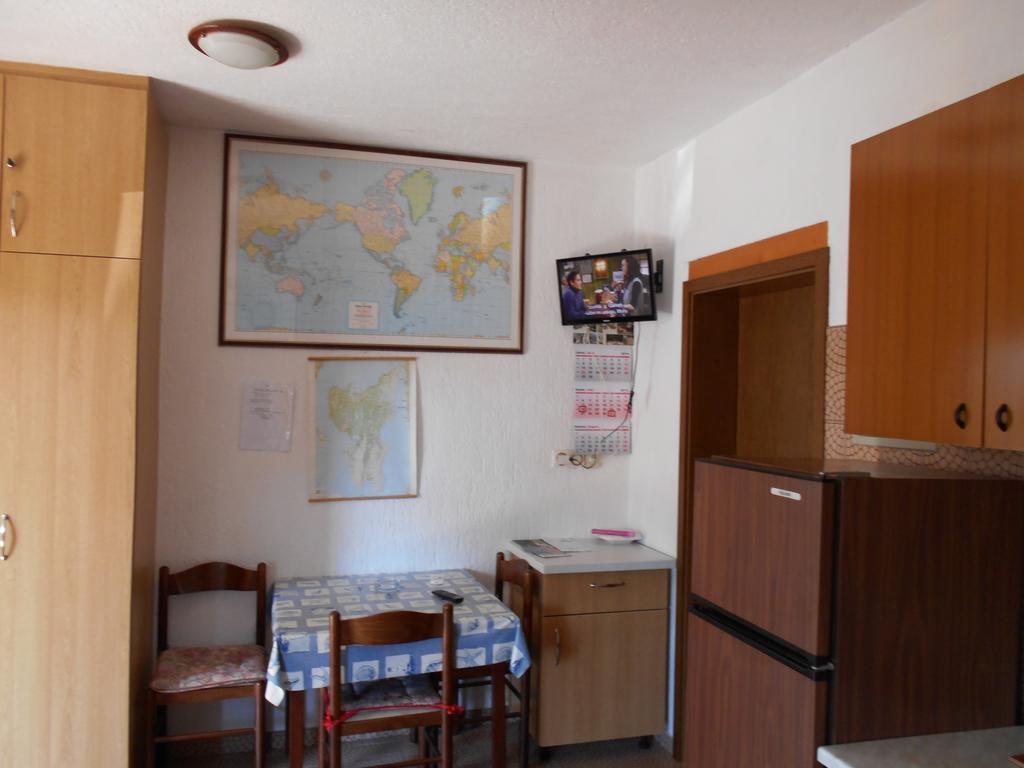 Apartments U Kapetana 푸나트 외부 사진